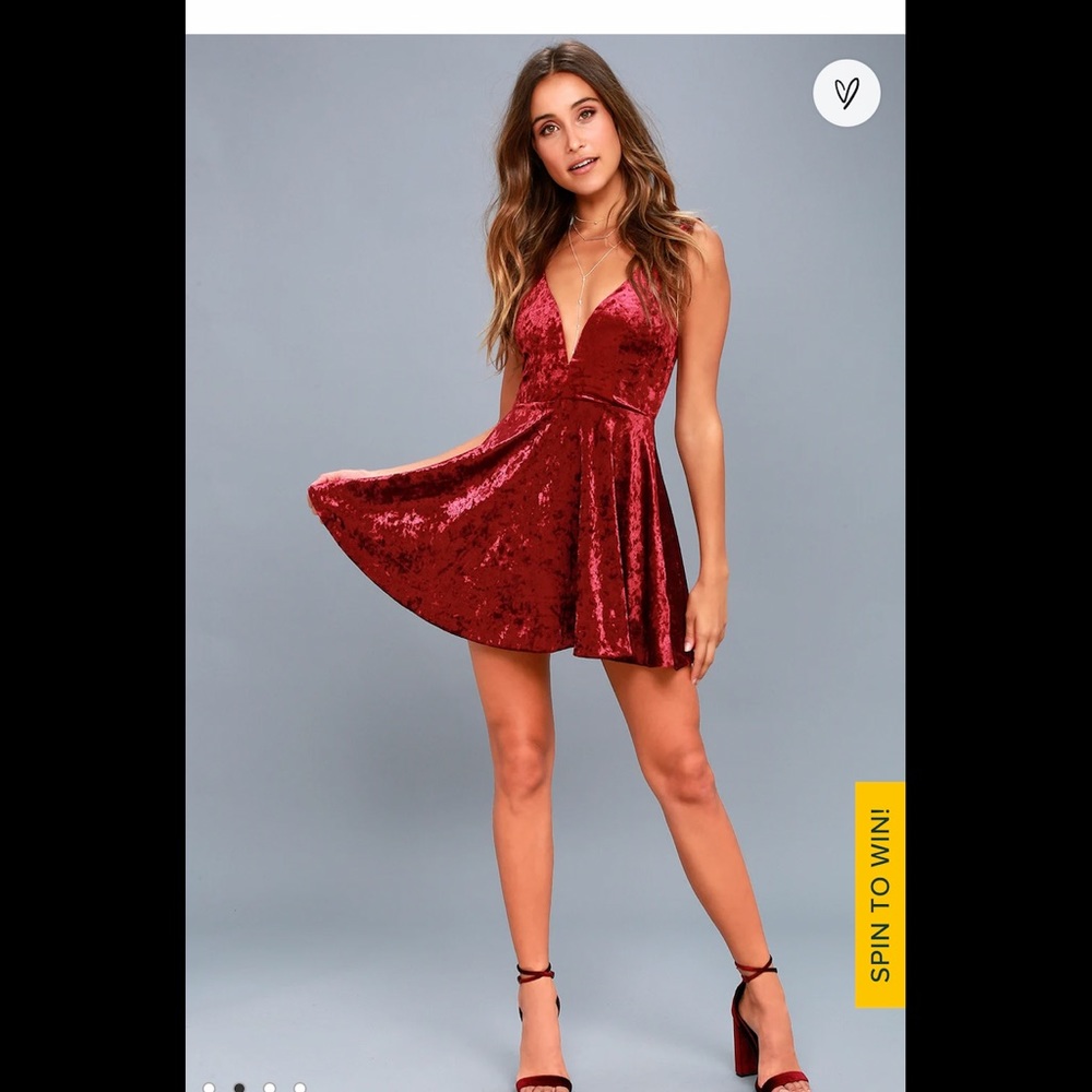 Lulu’s burgundy velvet skater dress, size small never worn, tags on
